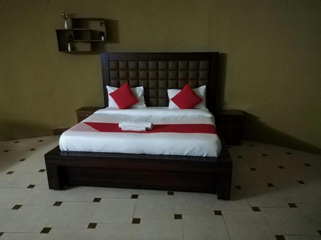 Kajipuria Resort Gajraula ภายนอก รูปภาพ